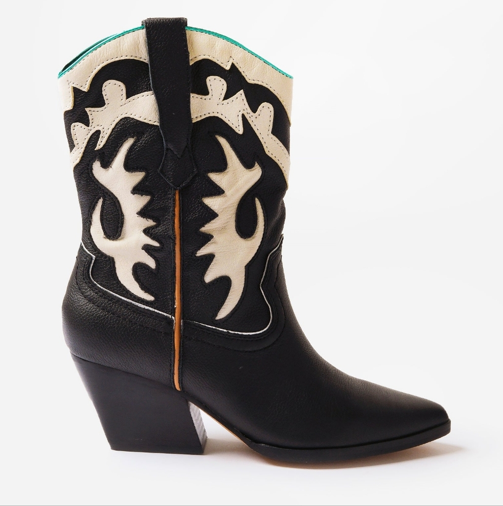 Dolce VITA  Landen100% Leather Cowboy Western Boots Black Sz8